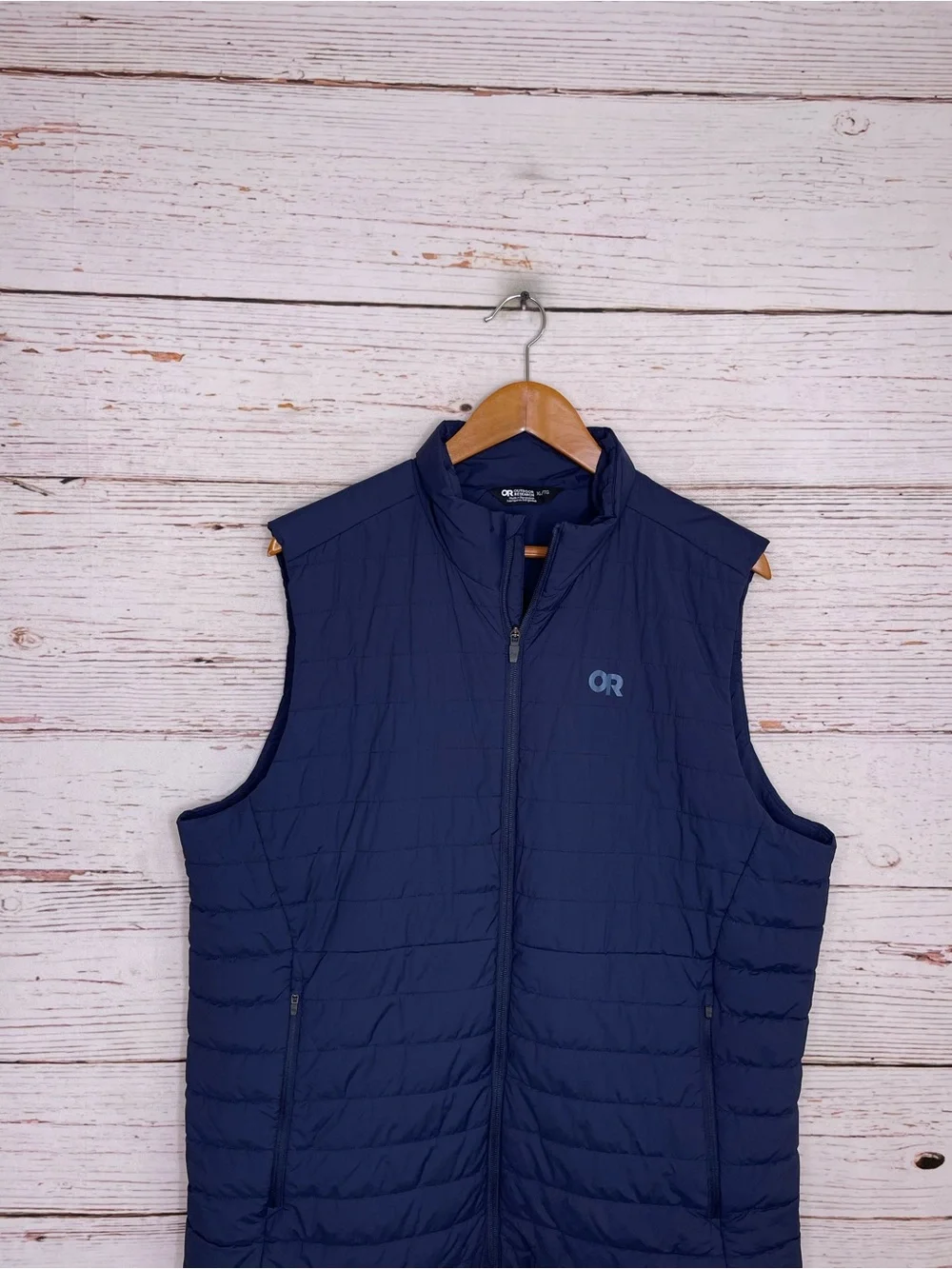 LIKE NEW Outdoor Research water resistant insulated shadow vest